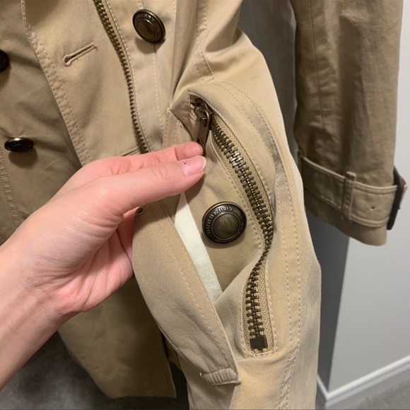 Mid Length Burberry Trench Coat - Picture 7 of 8
